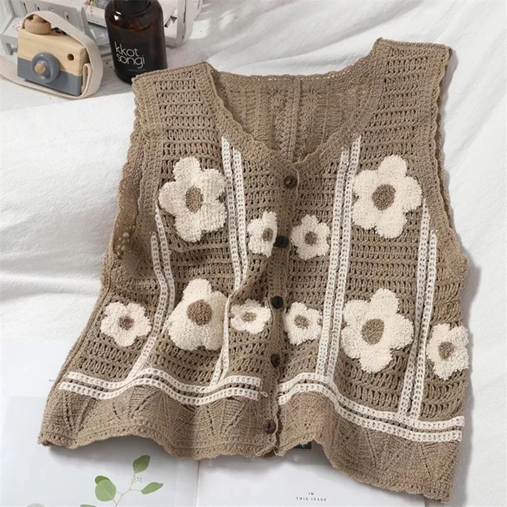 Crochet vest knit floral boho khaki cream flower  short top - Picture 3 of 11